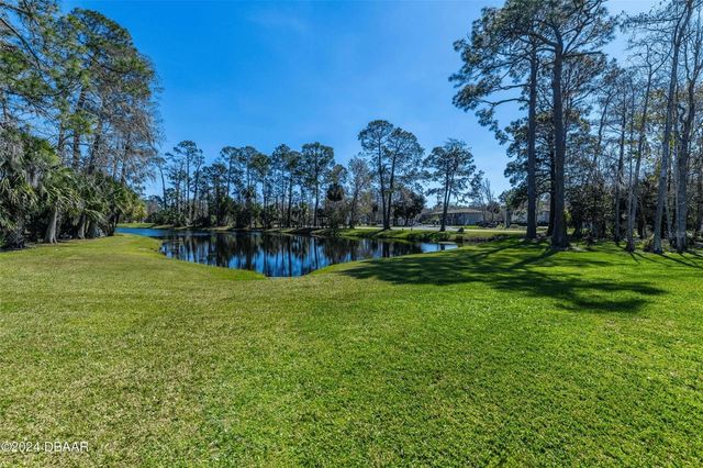 1600 BIG TREE ROAD H4, South Daytona, FL 32119