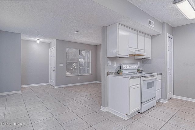 1600 BIG TREE ROAD H4, South Daytona, FL 32119