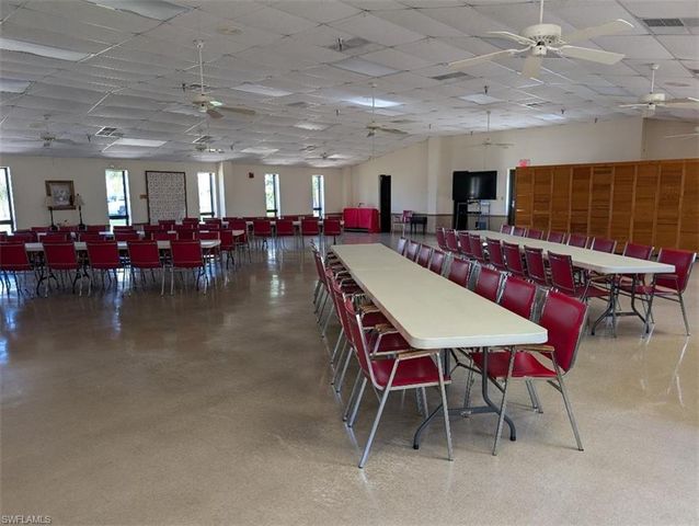 32 Greenwood DR, North Fort Myers, FL 33903