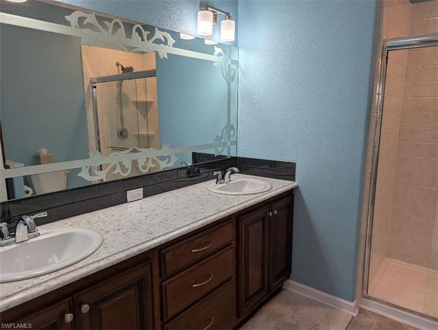 32 Greenwood DR, North Fort Myers, FL 33903