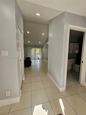 9077 SW 138th Place 9077, Miami, FL 33186