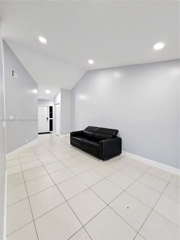 9077 SW 138th Place 9077, Miami, FL 33186