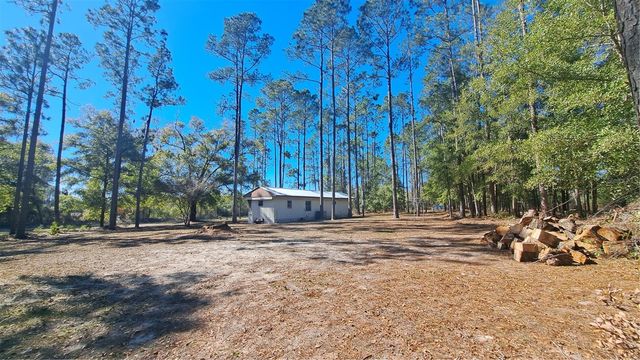 669 SW SHILOH STREET, Fort White, FL 32038
