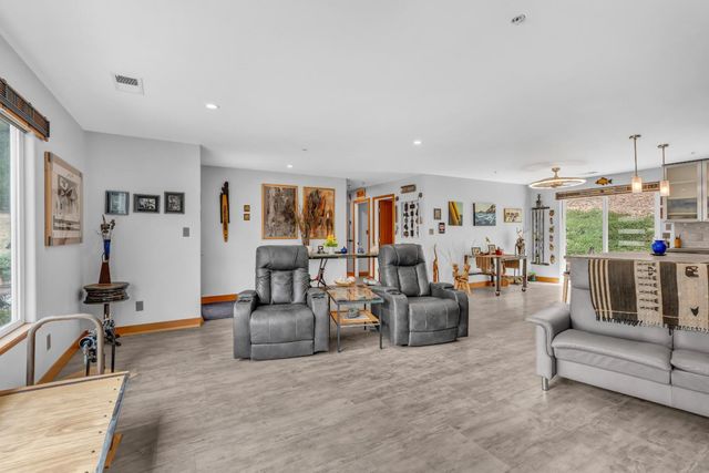 7310 Timeview Way, Salinas, CA 93907