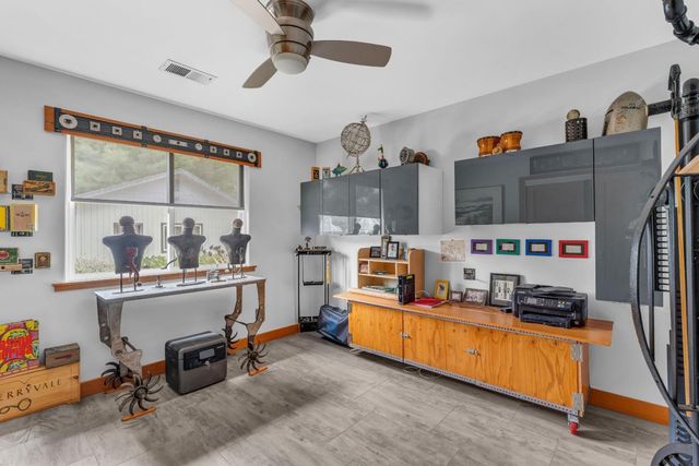 7310 Timeview Way, Salinas, CA 93907