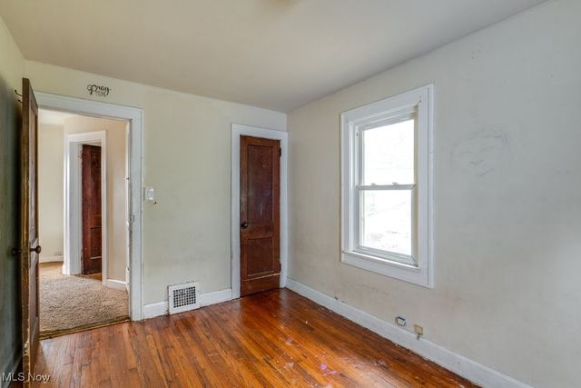 13625 Cranwood Drive, Garfield Heights, OH 44105