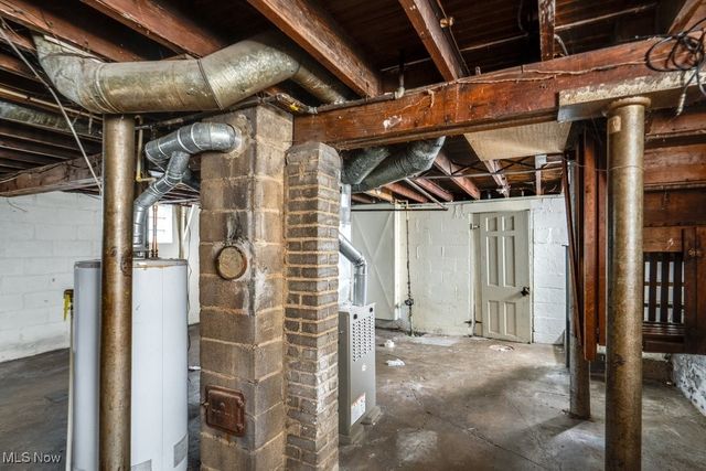 13625 Cranwood Drive, Garfield Heights, OH 44105