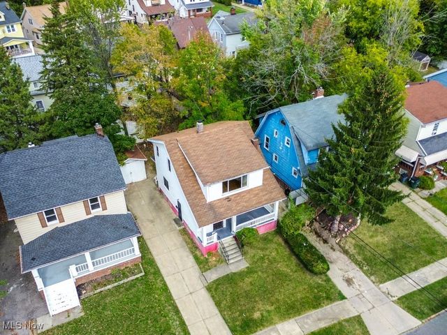 13625 Cranwood Drive, Garfield Heights, OH 44105