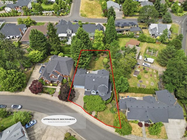 3325 PARK HILLS Dr, Eugene, OR 97405