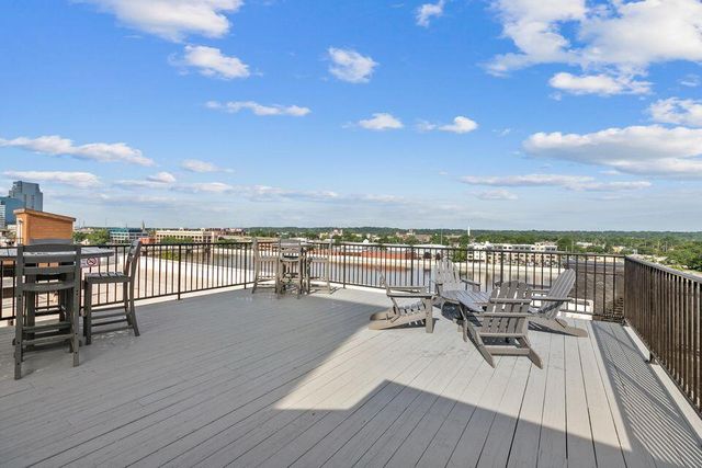 940 Monroe Avenue 416, Grand Rapids, MI 49503