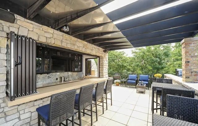 1934 N Bissell Street, Chicago, IL 60614