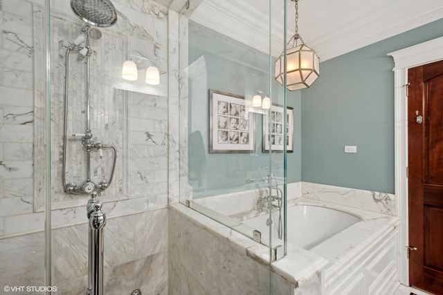 1934 N Bissell Street, Chicago, IL 60614