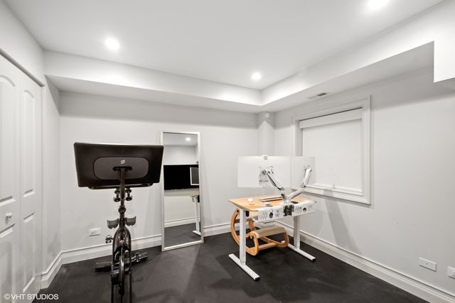 1934 N Bissell Street, Chicago, IL 60614