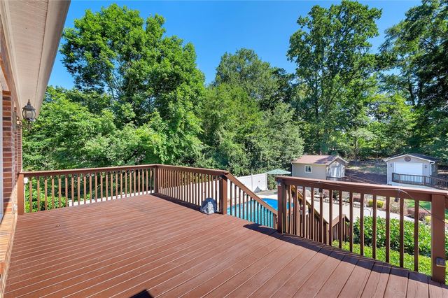 1102 Hunters Trail, Anderson, SC 29625