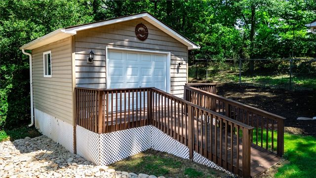 1102 Hunters Trail, Anderson, SC 29625