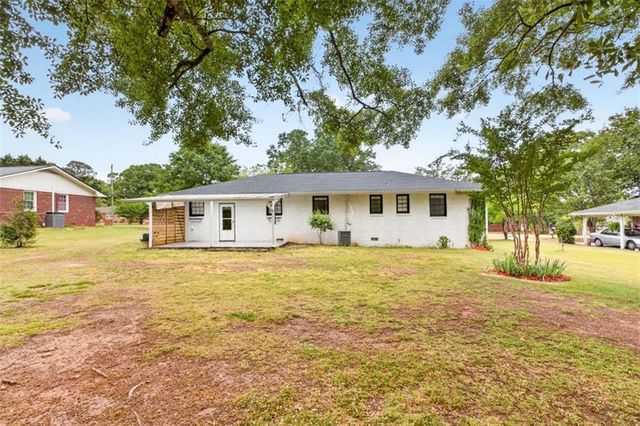 207 Buena Vista Street, Winder, GA 30680