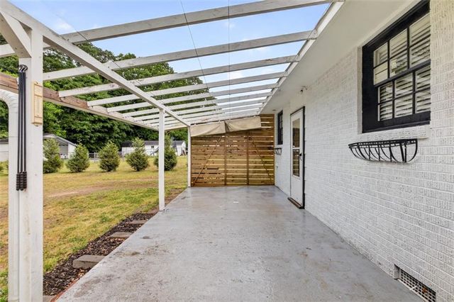 207 Buena Vista Street, Winder, GA 30680