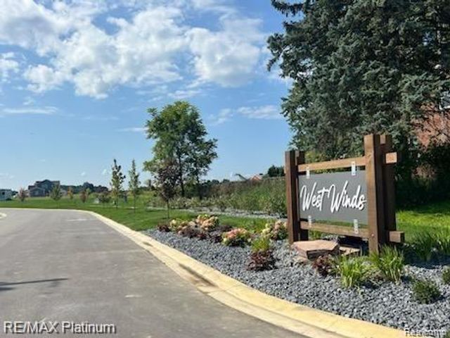 13059 River Rock Pass, Linden, MI 48451