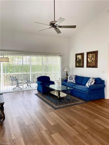 685 Windsor SQ 101, Naples, FL 34104