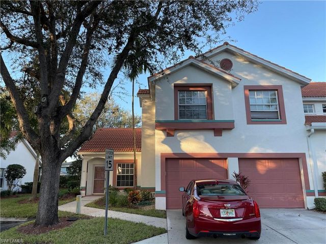 685 Windsor SQ 101, Naples, FL 34104