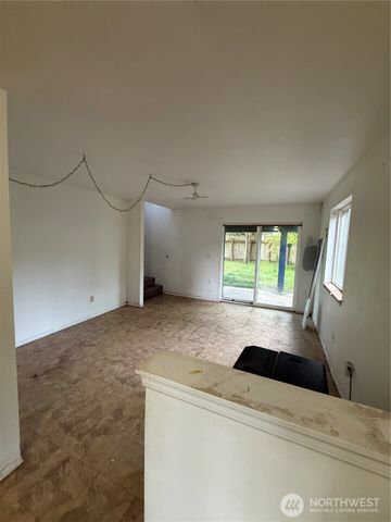 11 NE Skipper Court, Belfair, WA 98528