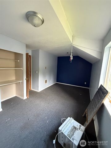 11 NE Skipper Court, Belfair, WA 98528