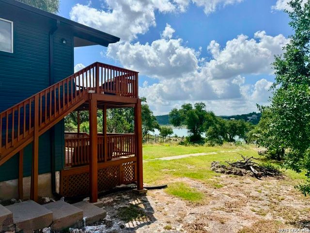 2136 Canyon Lake Dr, Canyon Lake, TX 78133