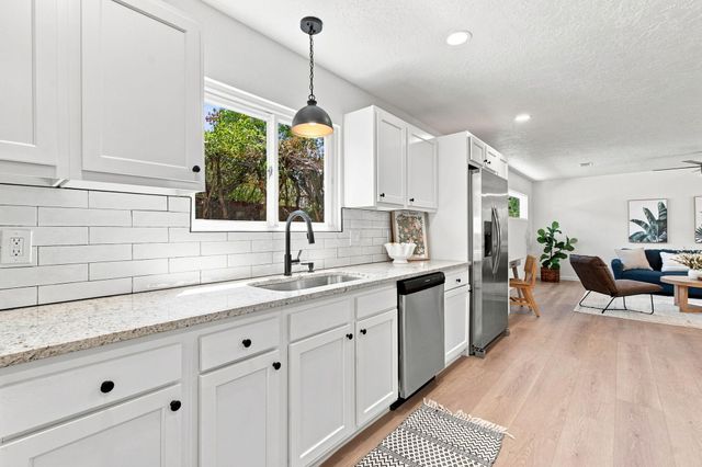 1508 Rita Drive NE, Albuquerque, NM 87106