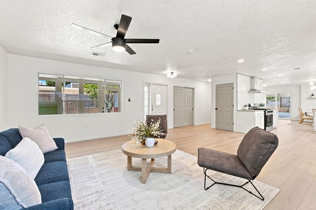 1508 Rita Drive NE, Albuquerque, NM 87106