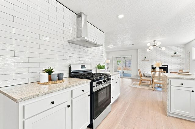 1508 Rita Drive NE, Albuquerque, NM 87106