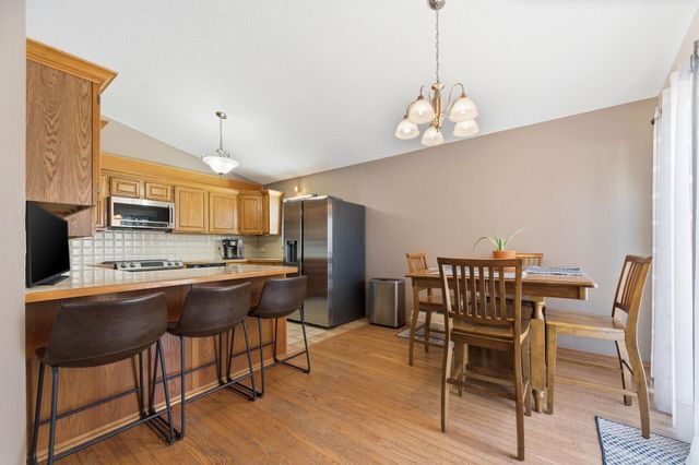 10407 E Countryside Cir, Wichita, KS 67207