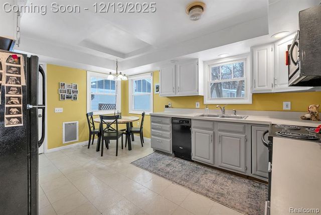 4990 Bolla Road, Ypsilanti, MI 48197