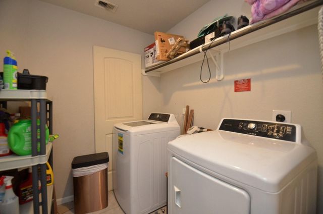 702 Autumn Flats Way, Rosharon, TX 77583