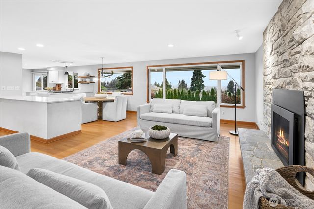 8831 RIVERCREST AVENUE, Everett, WA 98208