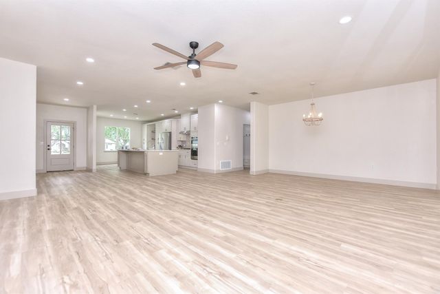 107 Lynn CV, Georgetown, TX 78633