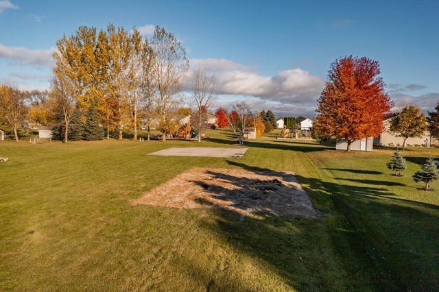 505 W 8th Avenue, Osakis, MN 56360