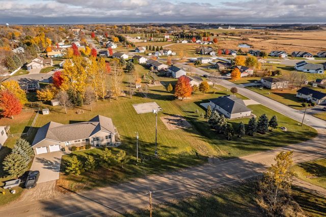 505 W 8th Avenue, Osakis, MN 56360