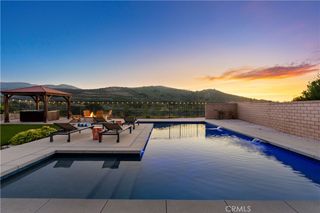359 Sequoia, Simi Valley, CA 93065