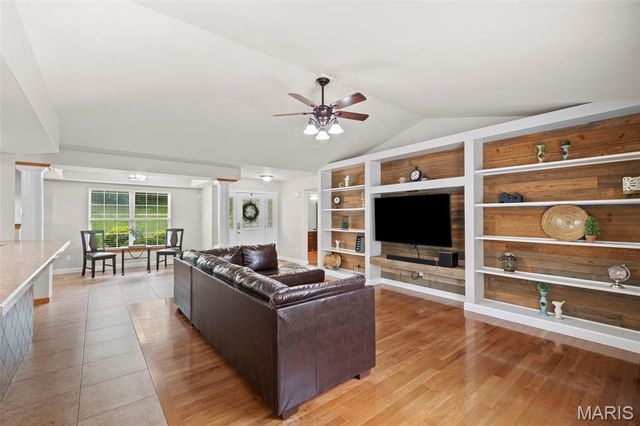 12433 Fieldstone Drive, Festus, MO 63028