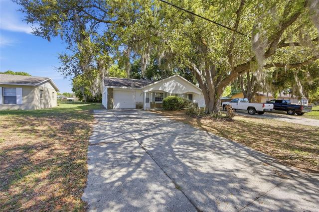 2709 GRAND ISLAND SHORES ROAD 2709, Eustis, FL 32726