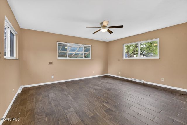 2520 Secor Road, Toledo, OH 43606