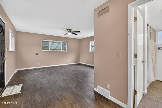 2520 Secor Road, Toledo, OH 43606
