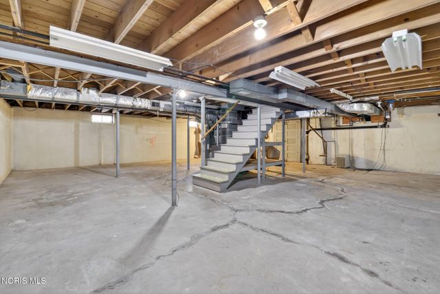 2520 Secor Road, Toledo, OH 43606