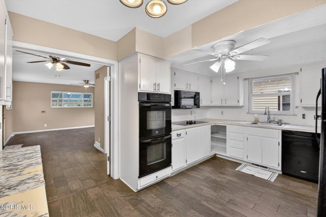 2520 Secor Road, Toledo, OH 43606