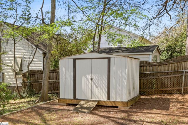 211 Lowndes Hill Road, Greenville, SC 29607