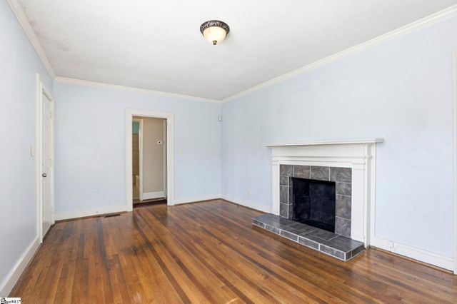 211 Lowndes Hill Road, Greenville, SC 29607