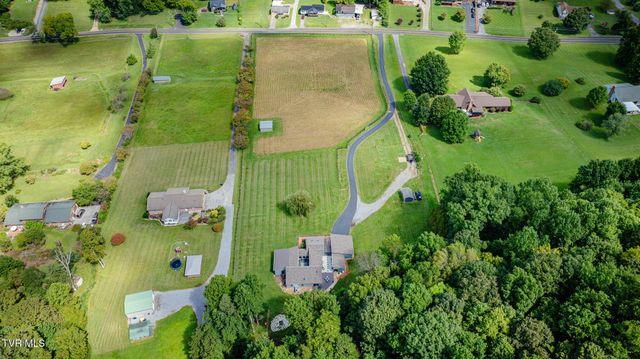 782 Harr Town Road, Blountville, TN 37617