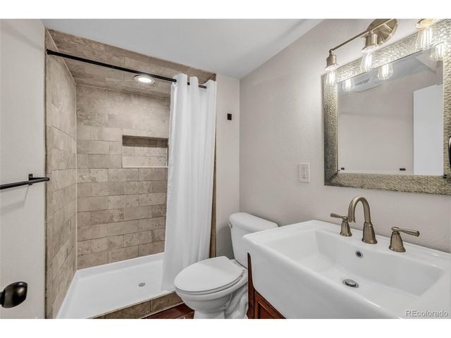 7064 Yates St, Westminster, CO 80030