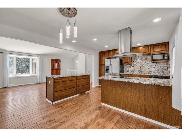 7064 Yates St, Westminster, CO 80030