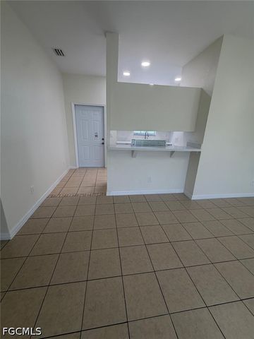 3117 25TH ST SW, Lehigh Acres, FL 33976